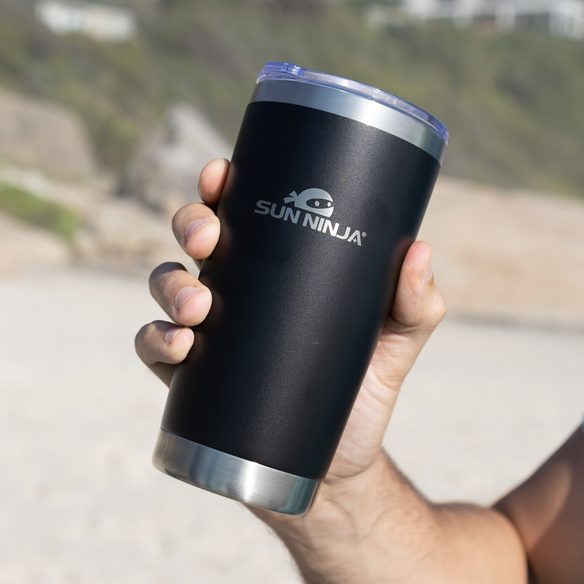 20-oz-tumbler-m2 20oz_tumbler_black_7.png