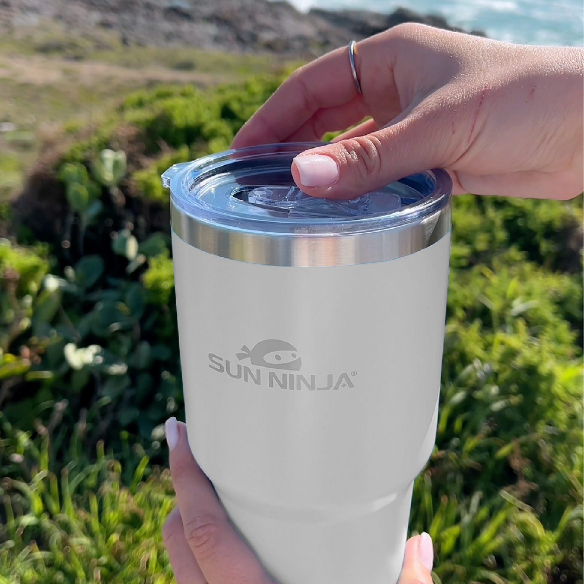 30-oz-tumbler-t3 30oz_tumbler_white_6_b8150278-32e9-4ddf-b379-e6851f83a8a6.png