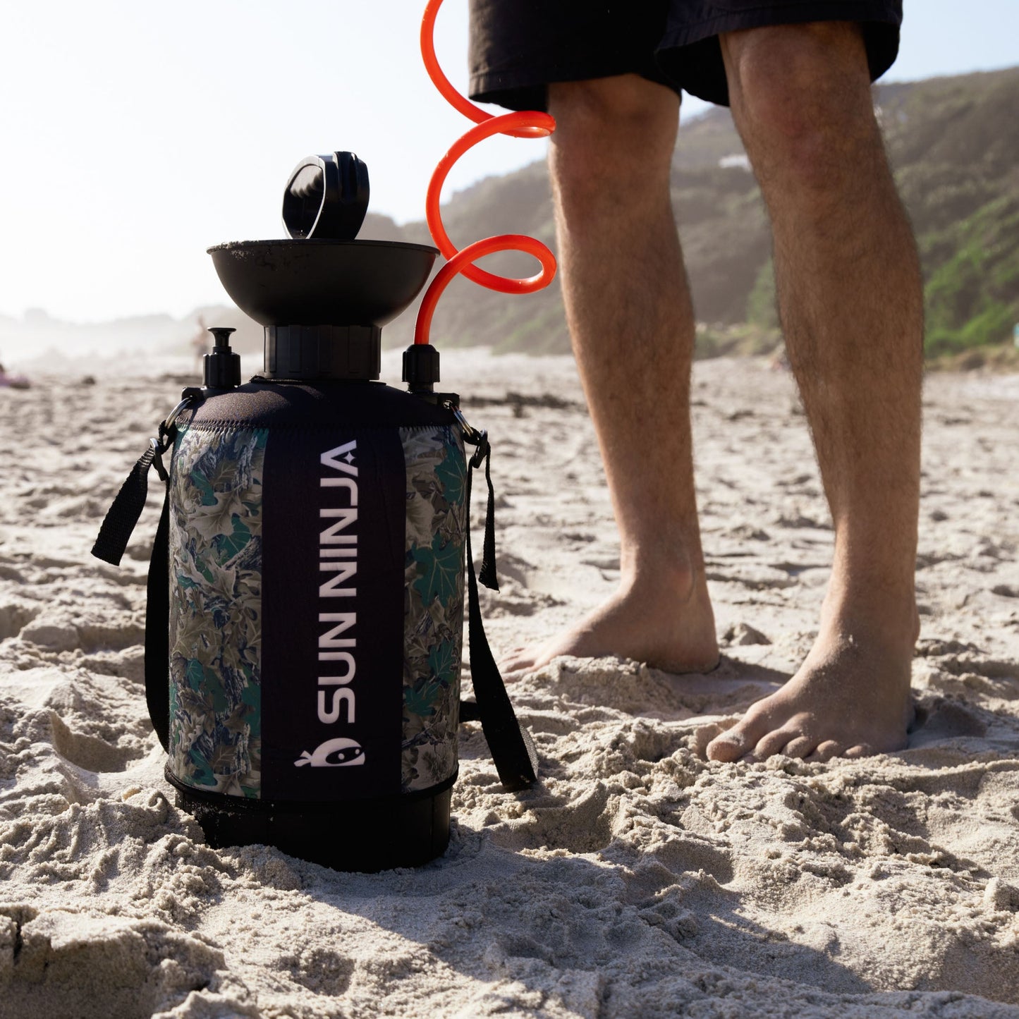 portable-shower-1-3-gallon-x5 8_0011_Portable_shower_1.3gal_camo_7.jpg