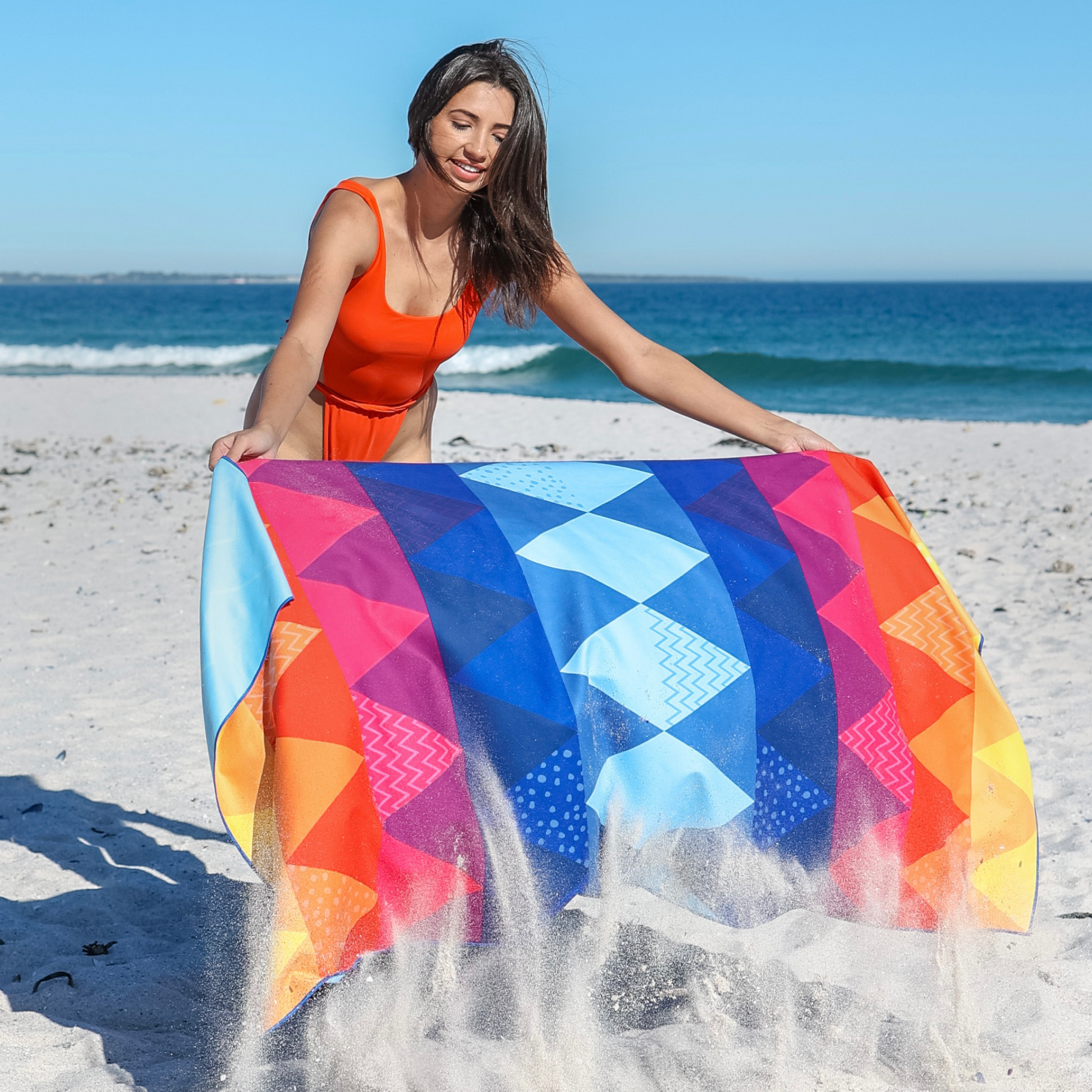 microfiber-beach-towel-d8 Microfiber_beach_towel_triangle_3_da4a0d2d-840a-446b-b539-9112c03cda16.png