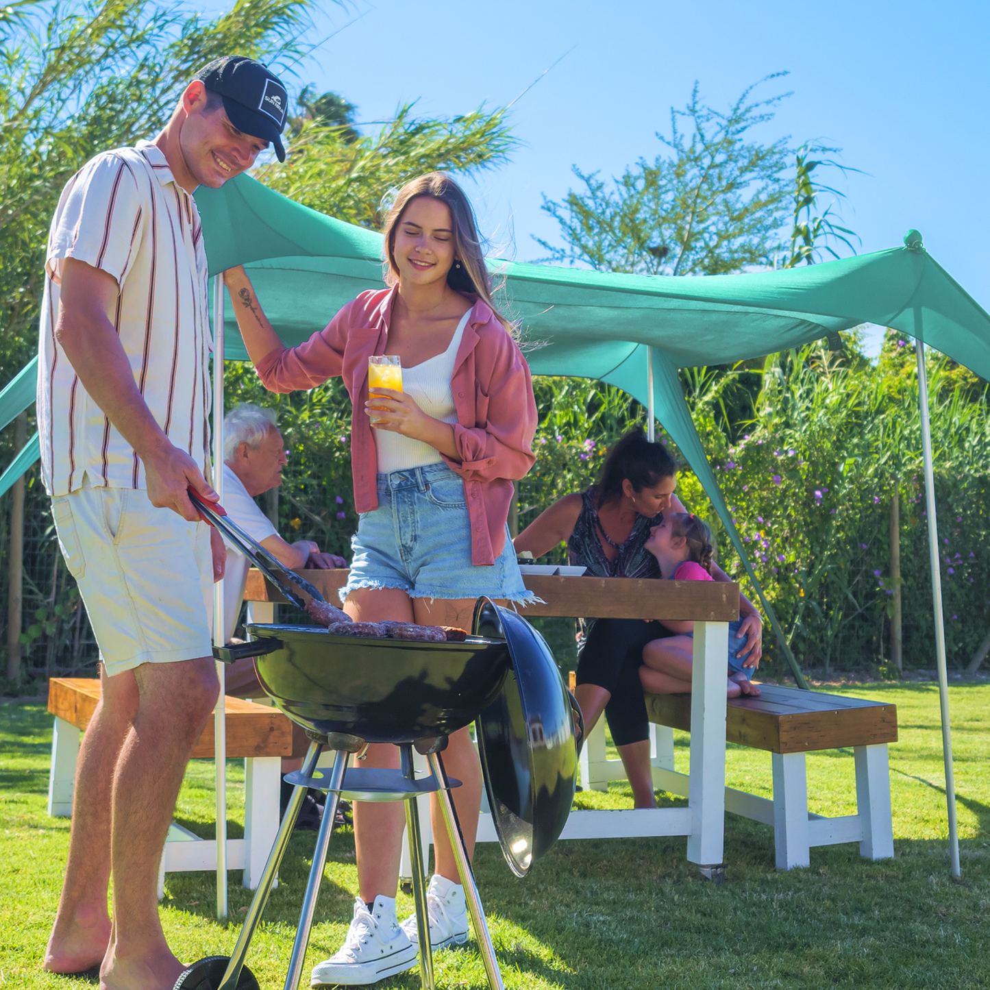 beach-tent-4-person-c3 Sun-Ninja_4_person_tent_green_5.png