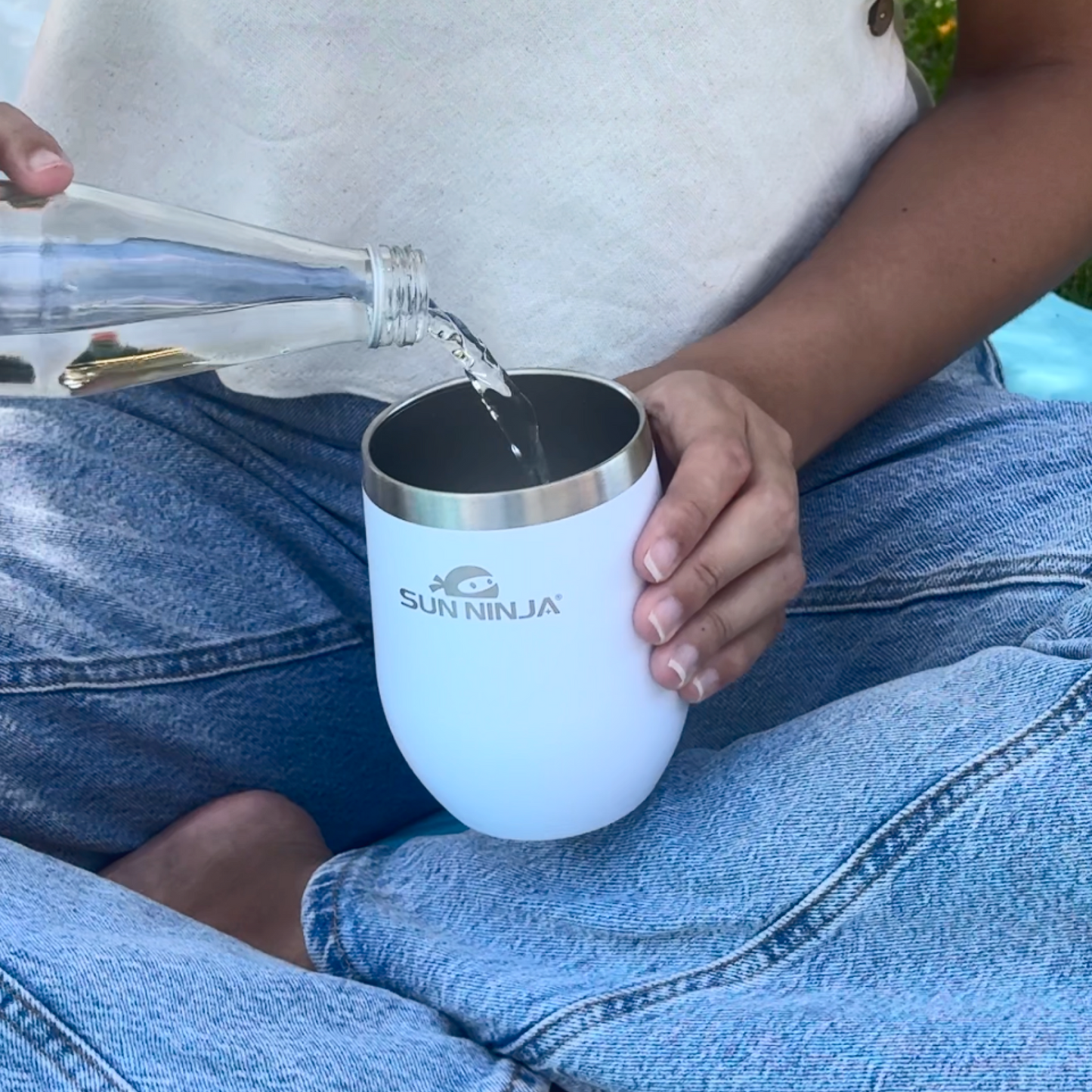 12-oz-wine-tumbler-v6 Wine_tumbler_12oz_white_7.png